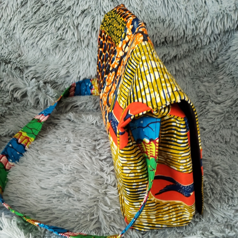 Purse - Picture 3 of 6